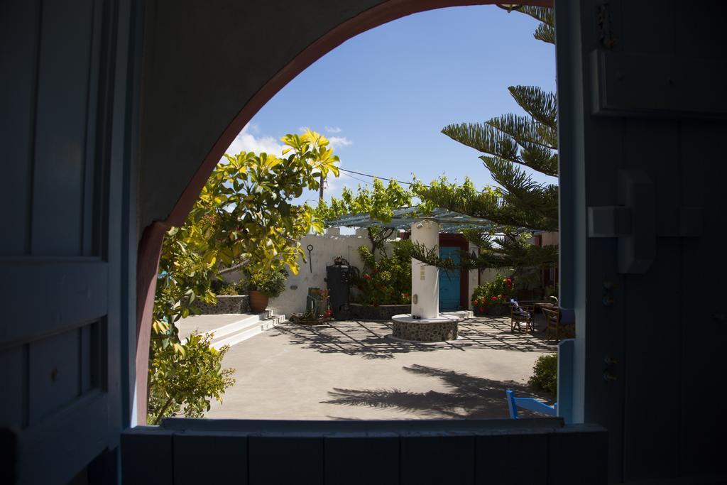 Canava Santino Cave Houses Mesaria Exterior foto