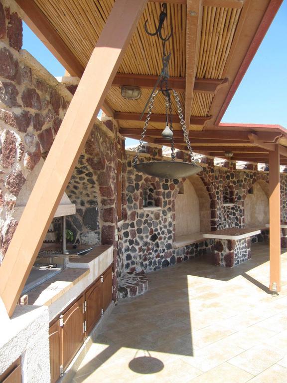 Canava Santino Cave Houses Mesaria Exterior foto
